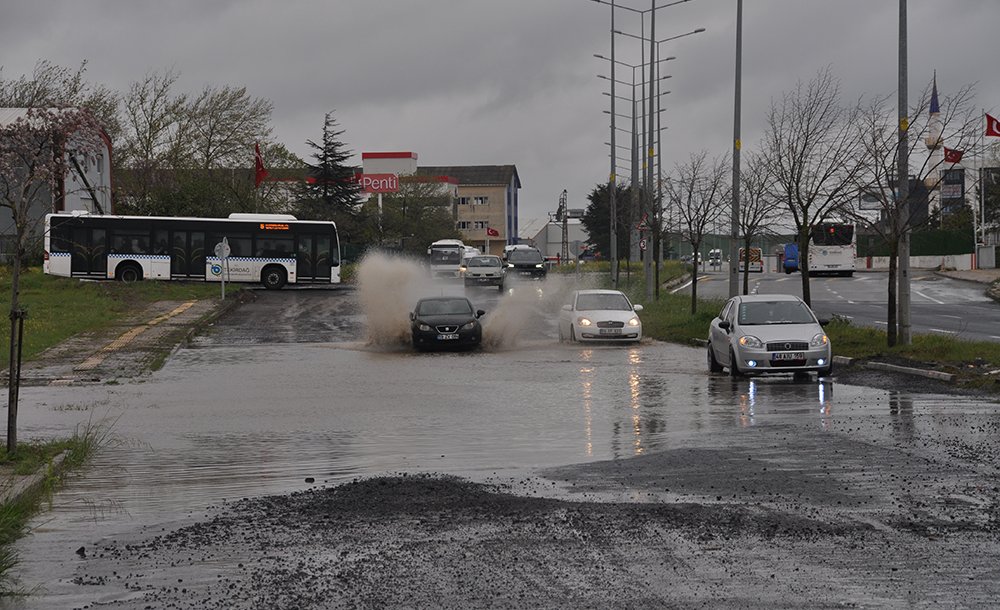 Bu Bölge Acil Çözüm Bekliyor 