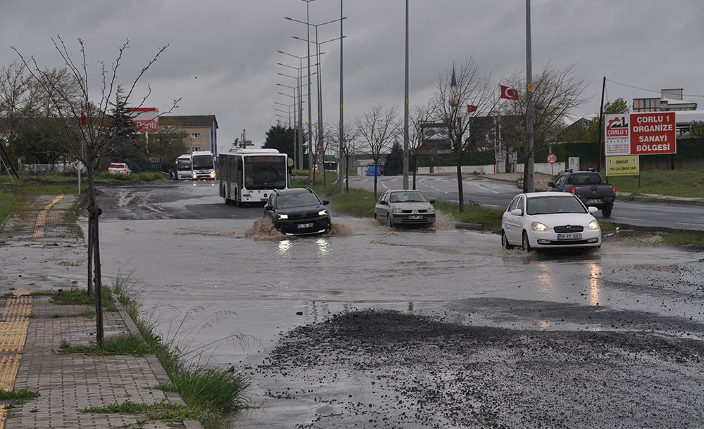 Bu Bölge Acil Çözüm Bekliyor 