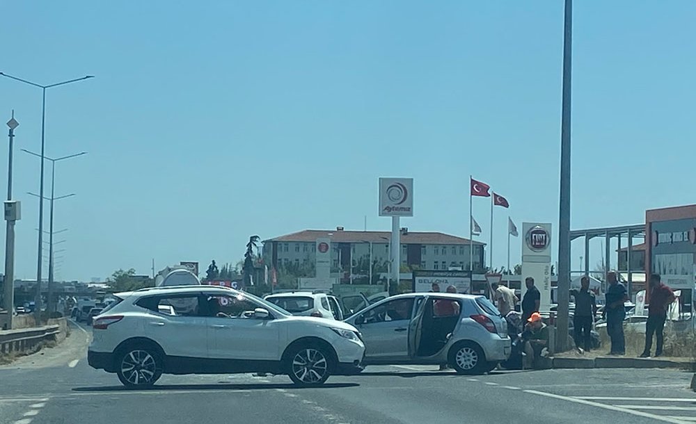 Bu Noktada Sürekli Kazalar Yaşanıyor