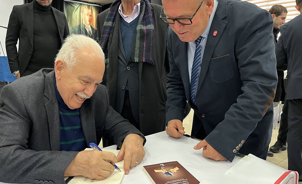 “Bu Si̇stem Duvara Dayandi, Yeni̇ Bi̇r Si̇stem Fi̇li̇zleni̇yor”