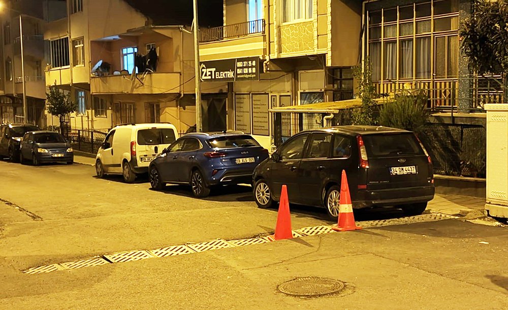 Bu Sokağa Mazgal Dayanmıyor 