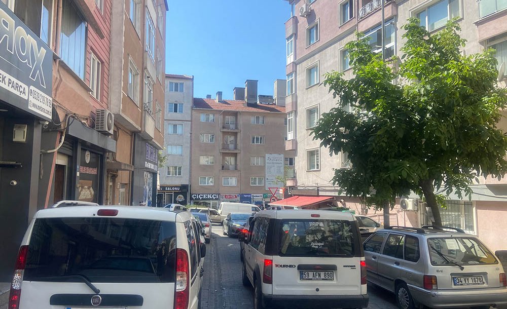 Bu Sokakta Trafik Kuralları Yok!