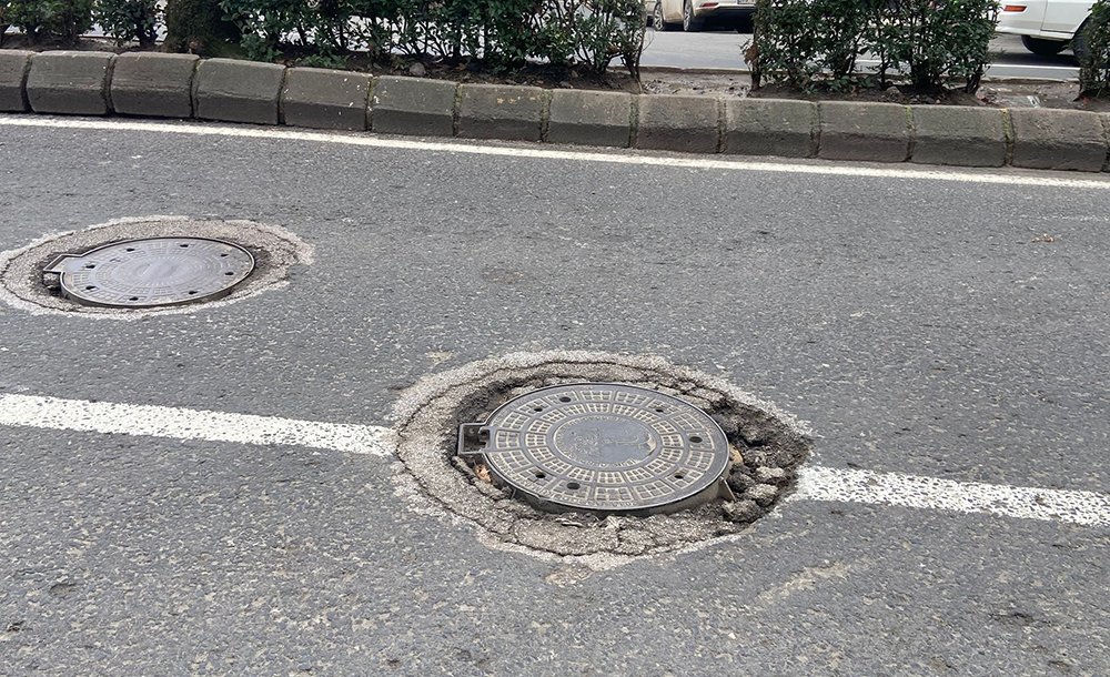 Bulvardaki Refüjler Düzenleme Bekliyor