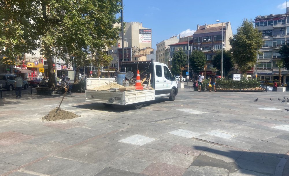 Büyükşehir Kırık Taşları Böyle Değiştirdi