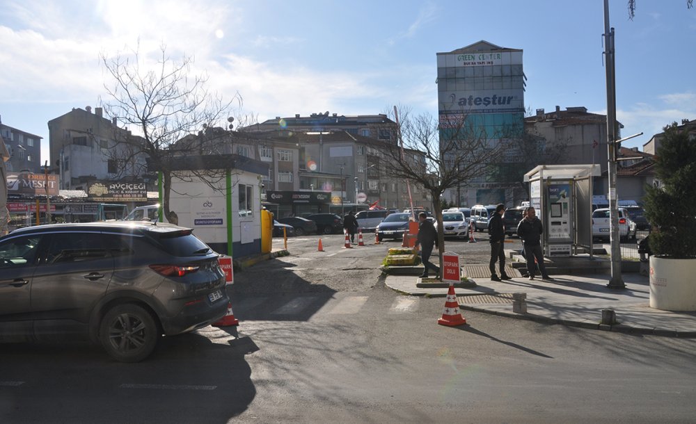 Büyükşehirin Otoparkları Cep Yakıyor!