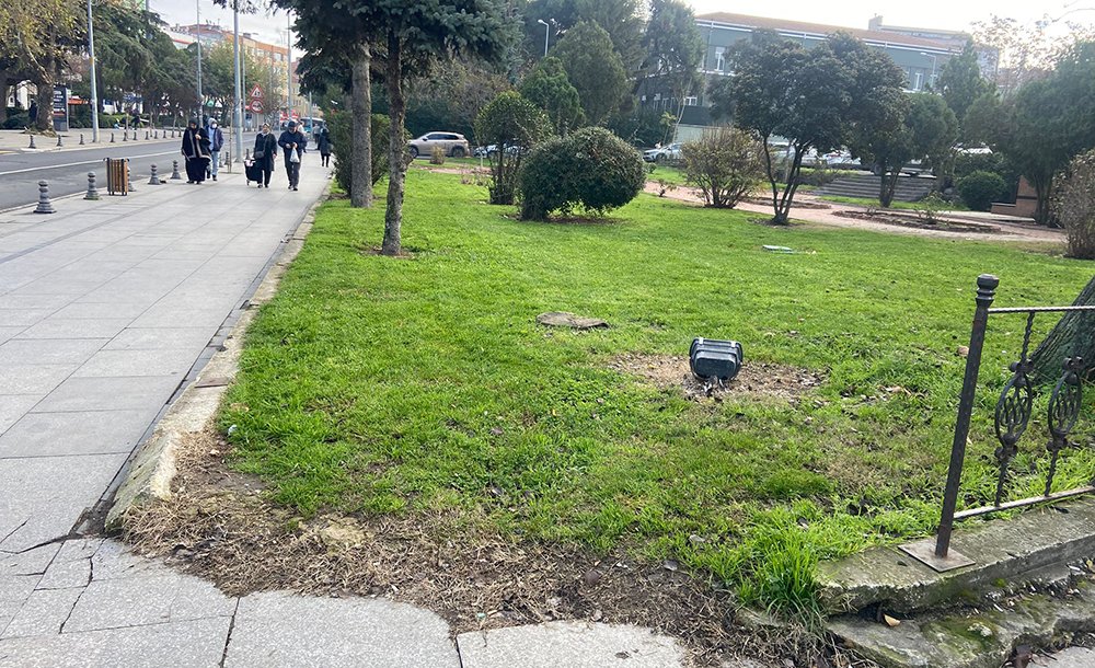 Çalınan Demir Korkuluklar Bir Daha Yapılmadı