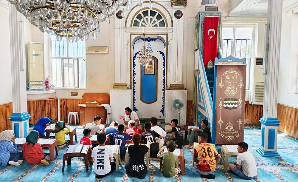 Camiler Çocuk Sesleriyle Şenleniyor