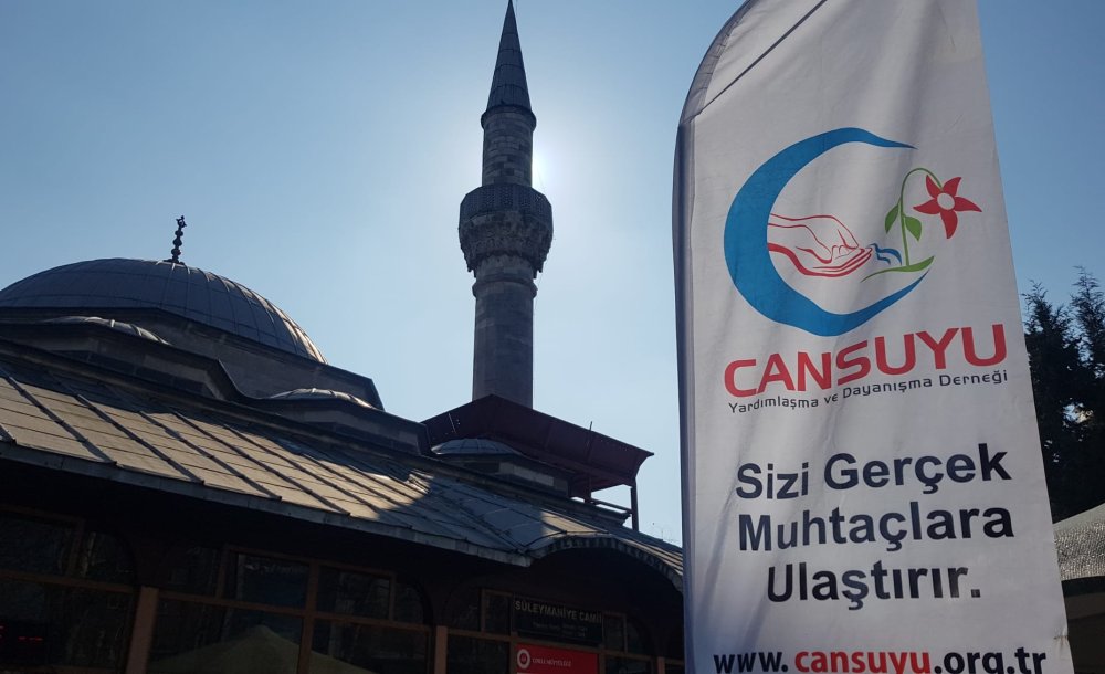 Cansuyu Derneği İkramlarda Bulundu  