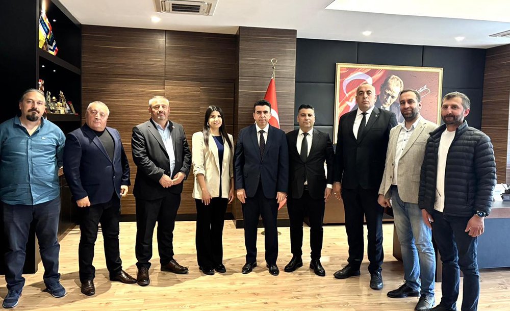 Cem Vakfı'ndan Kaymakam Eren'e Ziyaret 