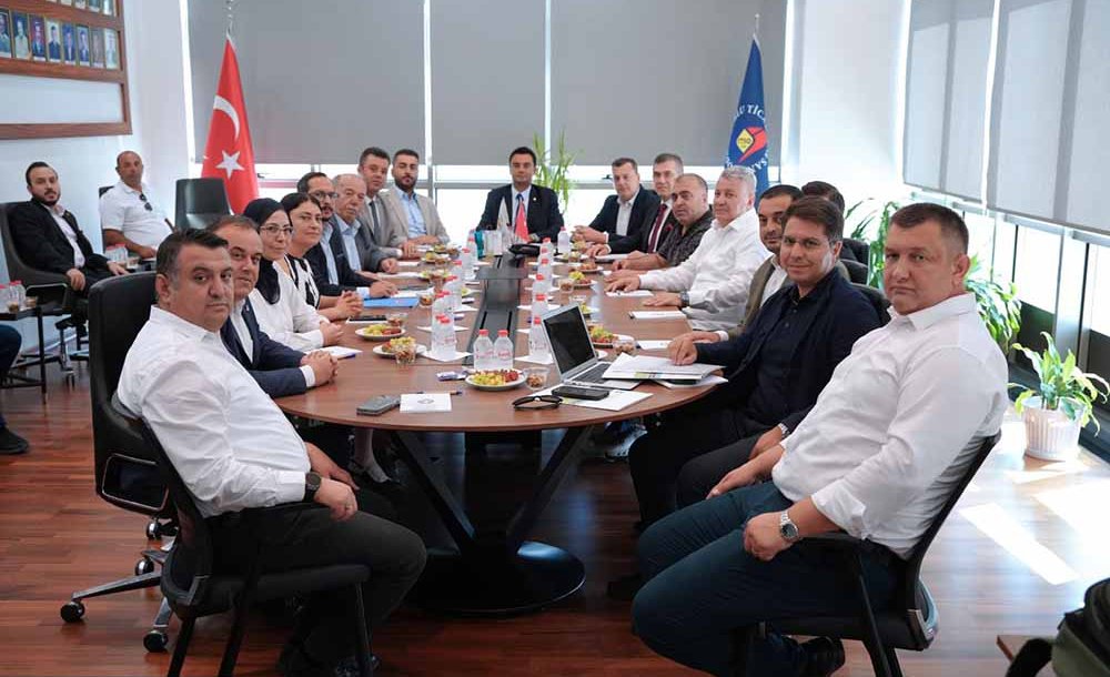 Chp Heyeti Ziyaretlerde Bulundu 