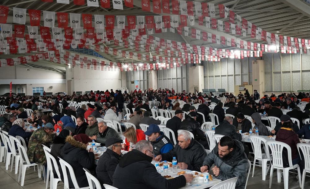 Chp İftar Programı Düzenledi 