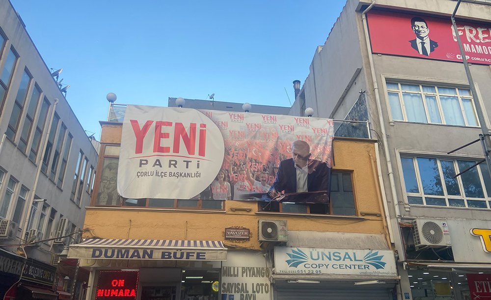 Chp'de Toplu İstifa 