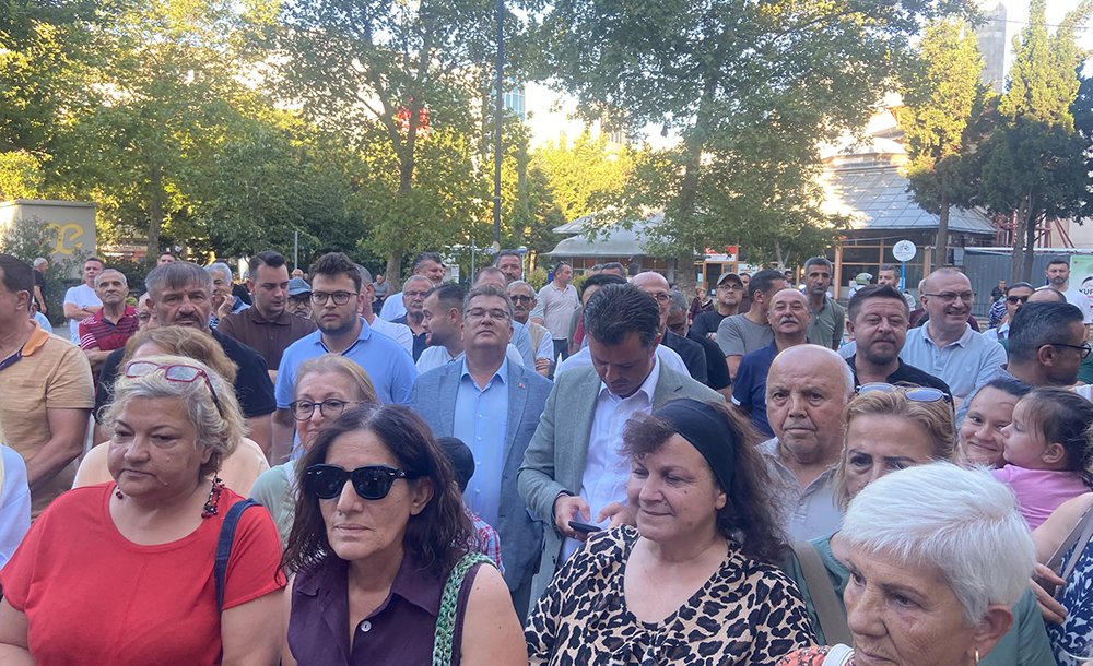 Chp'de Toplu İstifa 