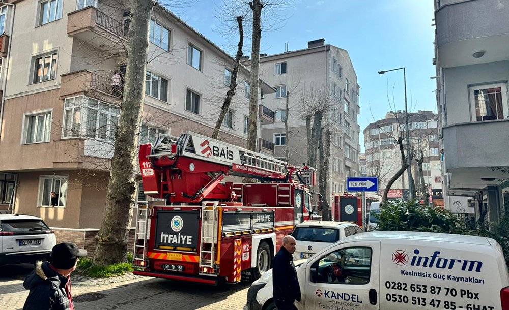 Çıkan Yangında Maddi Hasar Meydana Geldi