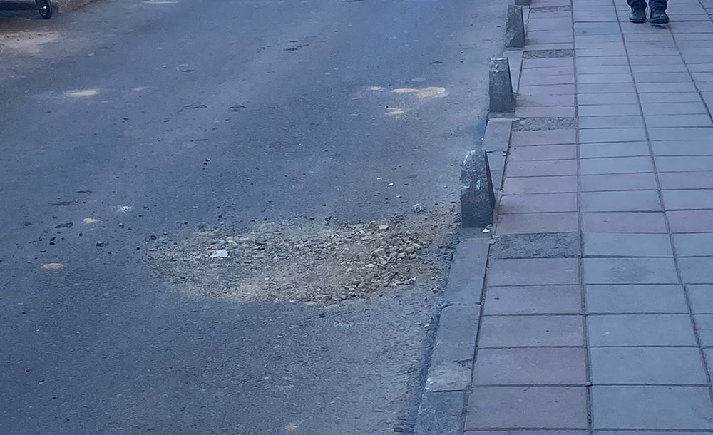 Çöken Yol Böyle Dolduruldu 