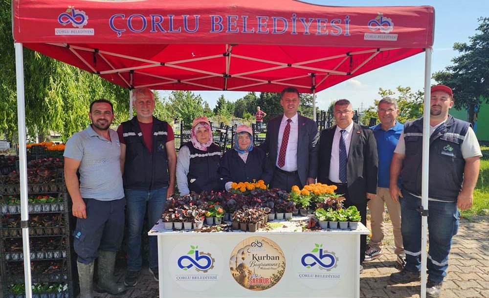 Çorlu Belediyesi'nden Anlamlı Bayram İkramı