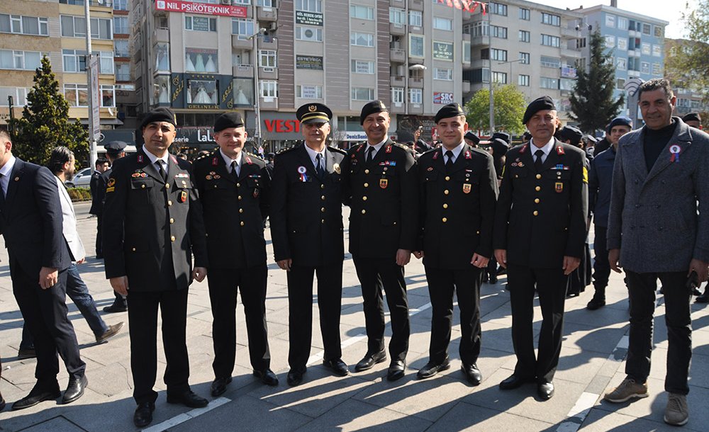 Çorlu Emniyetinden Coşkulu Kutlama 