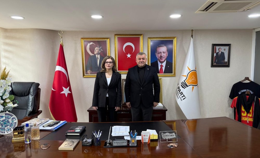 Çorlu İlçe Sağlık Müdüründen Ak Parti'ye İade-İ Ziyaret 