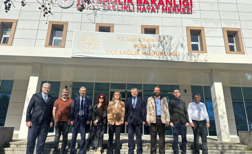 Çorlu İlçe Sağlık Müdüründen Ak Parti'ye İade-İ Ziyaret 