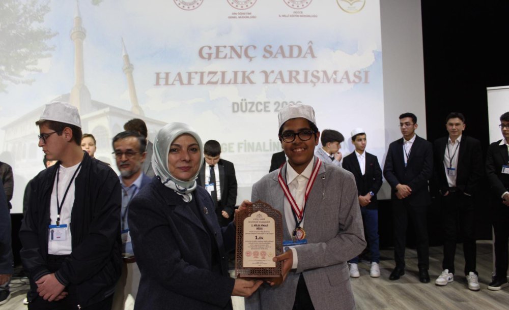 Çorlu İmam Hatip Ortaokulu Öğrencisinden Büyük Başarı