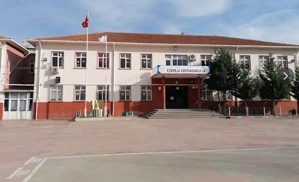 Çorlu Ortaokulu Yenileniyor
