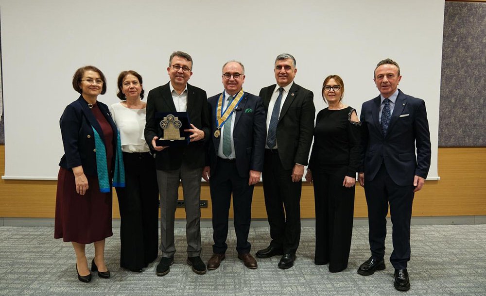 Çorlu Rotary Kulübü'nden Anlamlı Gece