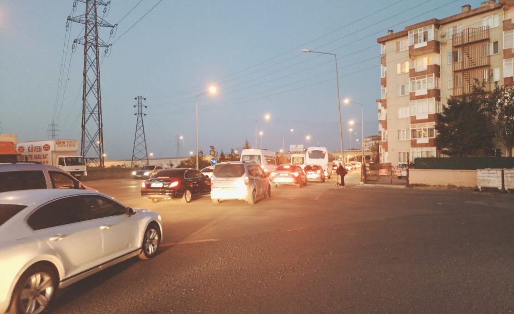 Çorlu Trafi̇ği̇ne Çözüm Bekleni̇yor 