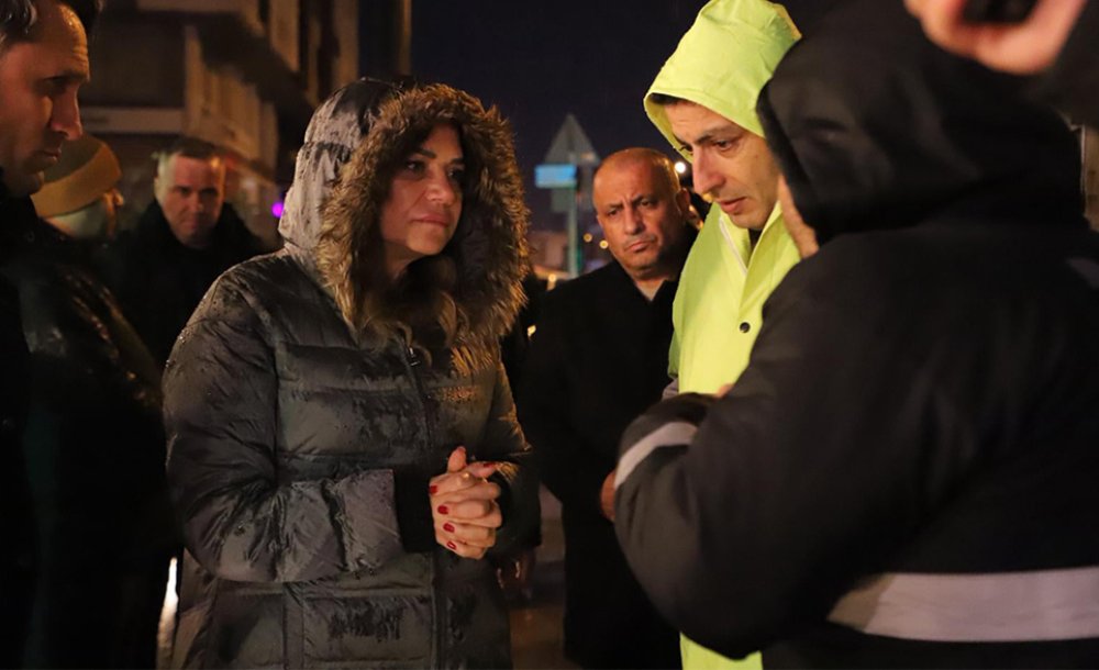 Çorlu'da Alt Yapı Nedeniyle Yol Çöktü