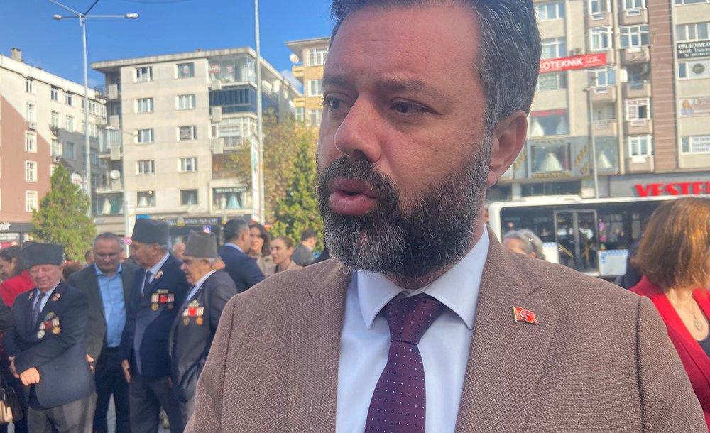 Çorlu'da Öğretmenler Günü Kutlandi 