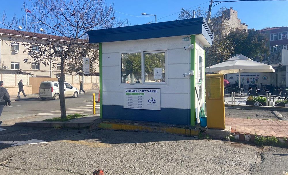 Çorlu'da Otoparklar Yetersiz Kalıyor 