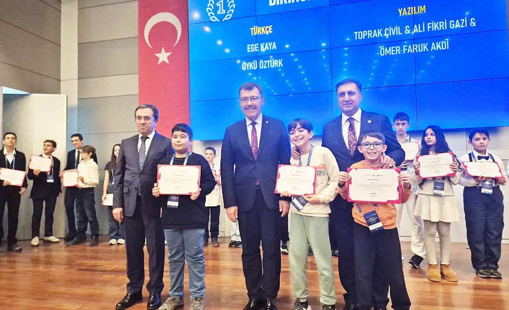 Çorlulu Öğrencilerden Büyük Başarı 