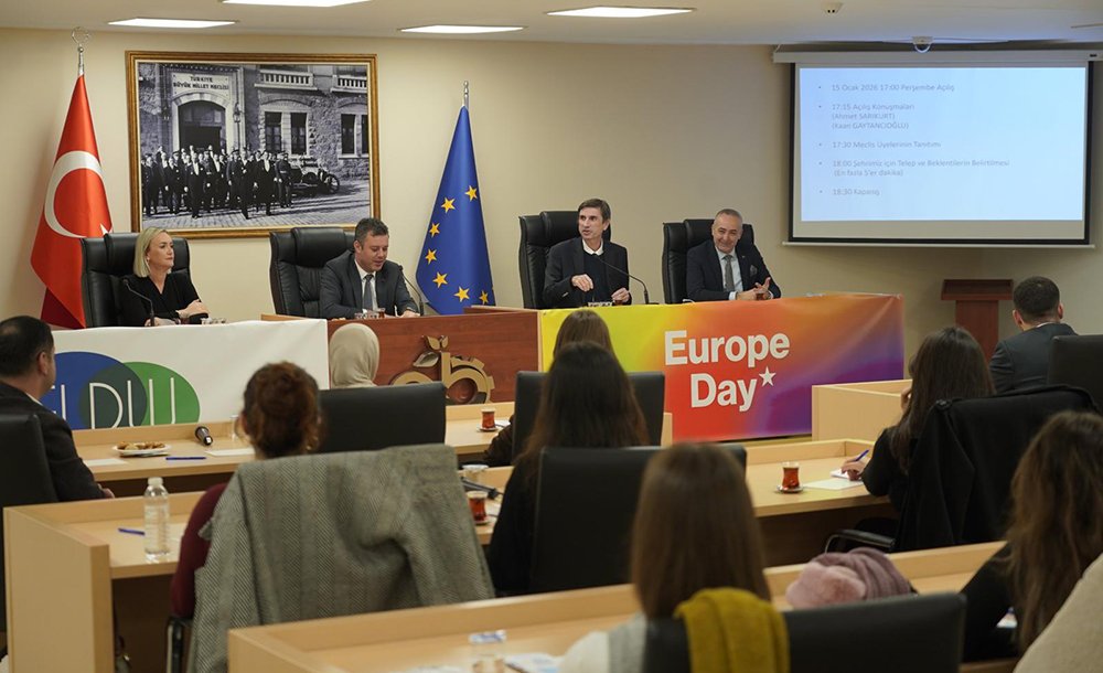 “Çorlu'nun Geleceğini Gençlerimizle Birlikte Şekillendireceğiz”