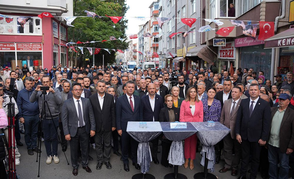 Çorlu'ya 2 Tek Market Birden Açıldı