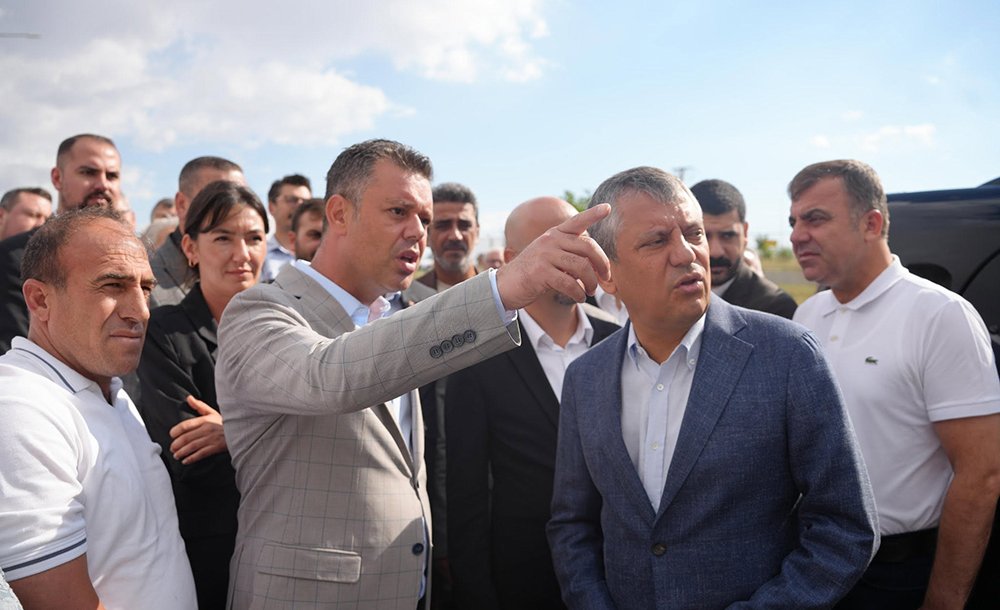 Çorlu'ya Gelen Özel'i Başkan Yüceer Karşılamadı 