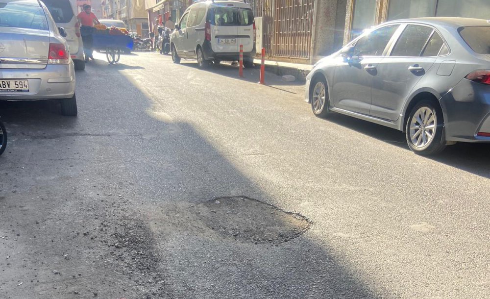 Çukur Kapatılmayı Bekleniyor