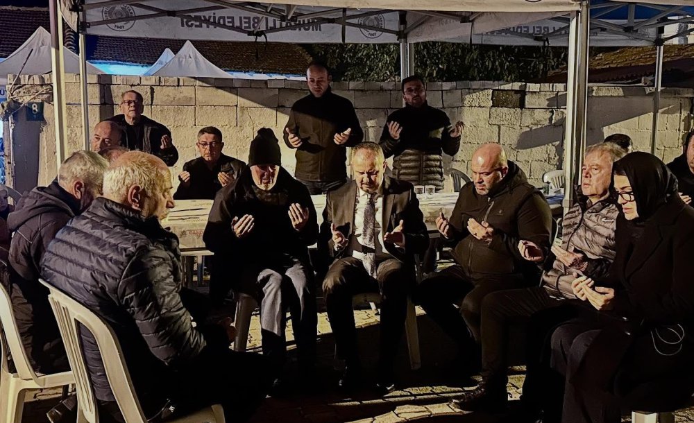 Cumhurbaşkanı Erdoğan Şehit Ailesiyle Telefonda Görüştü 