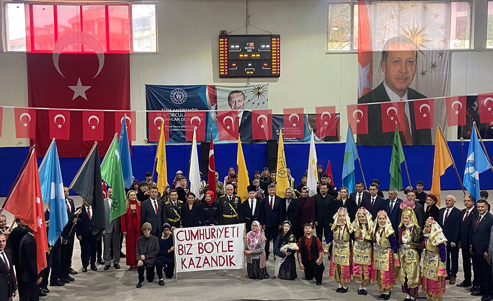 Cumhuri̇yet Bayramı Coşkuyla Kutlandı