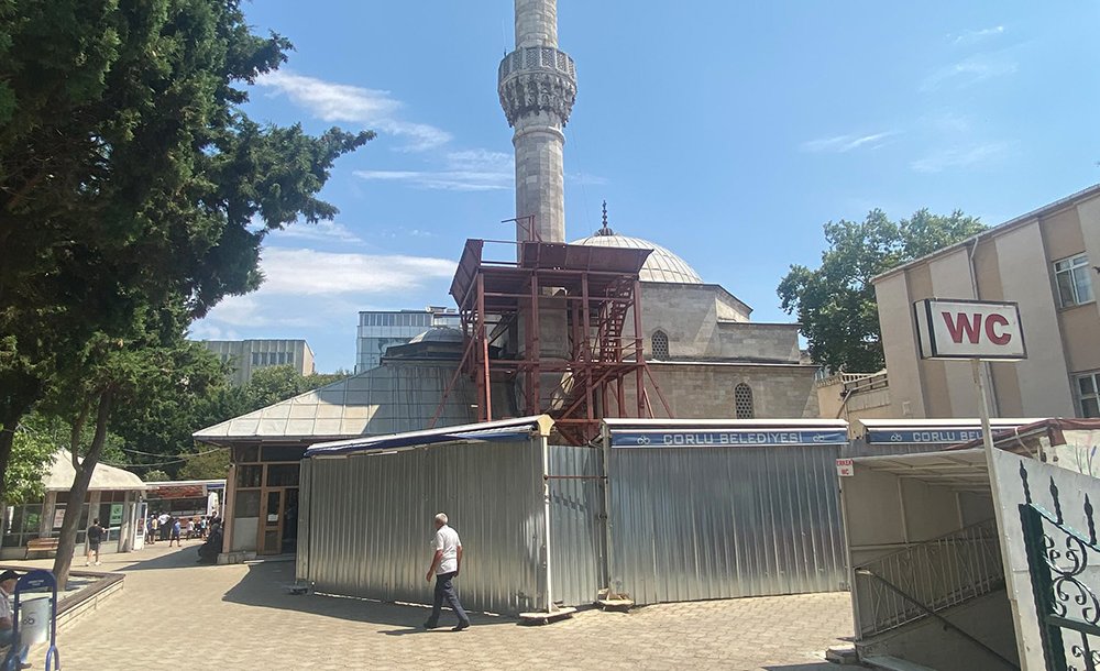 Daha Kaç Yıl Böyle Bekleyecek!