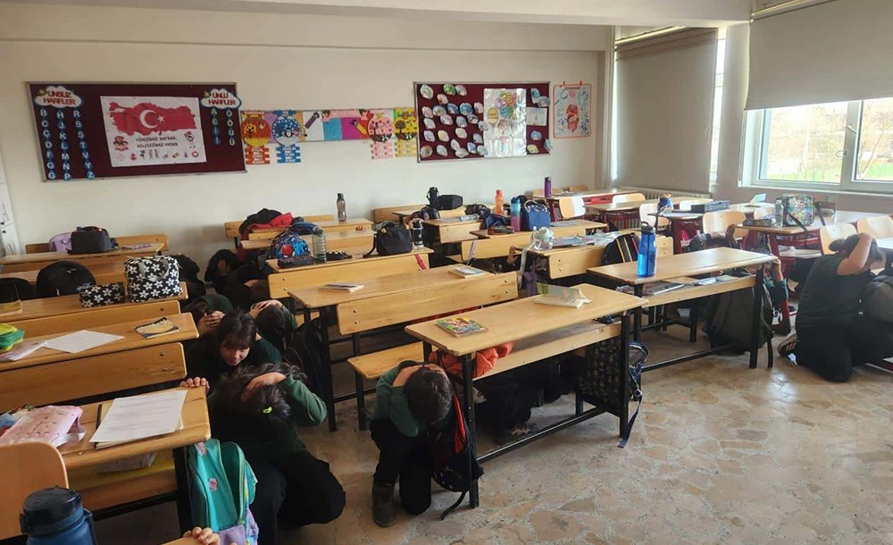 Deprem Haftasında Farkındalık Eğitimleri Verildi 