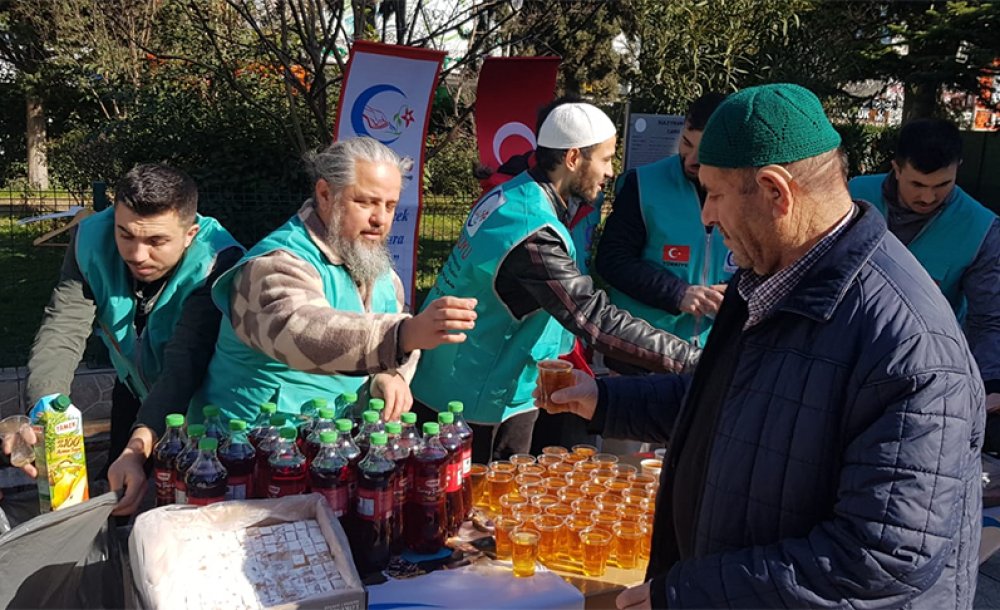 Depremin Yıl Dönümünde Cansuyu Derneği'nden Anma Programı 