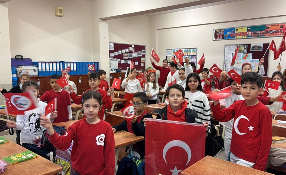 Ders Zili ‘Bayrak Sevgisi' İle Çaldı