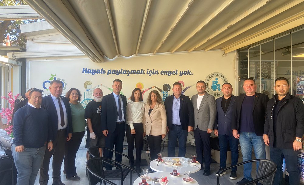 Dmd Hastası Çınar'a Destek Kermesi Düzenlendi