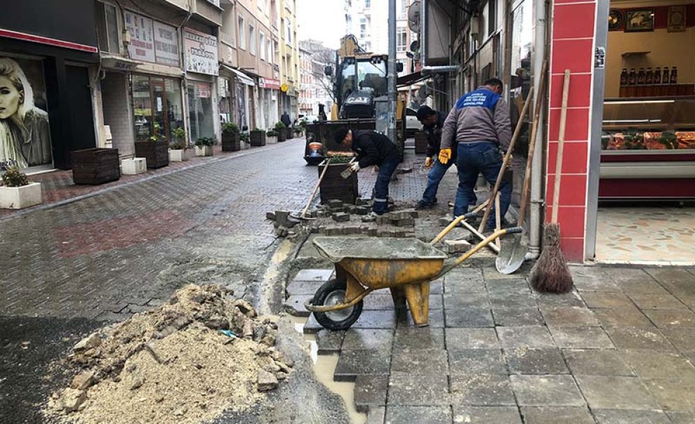 Dün Yapıldı, Bugün Yine Kazıldı 