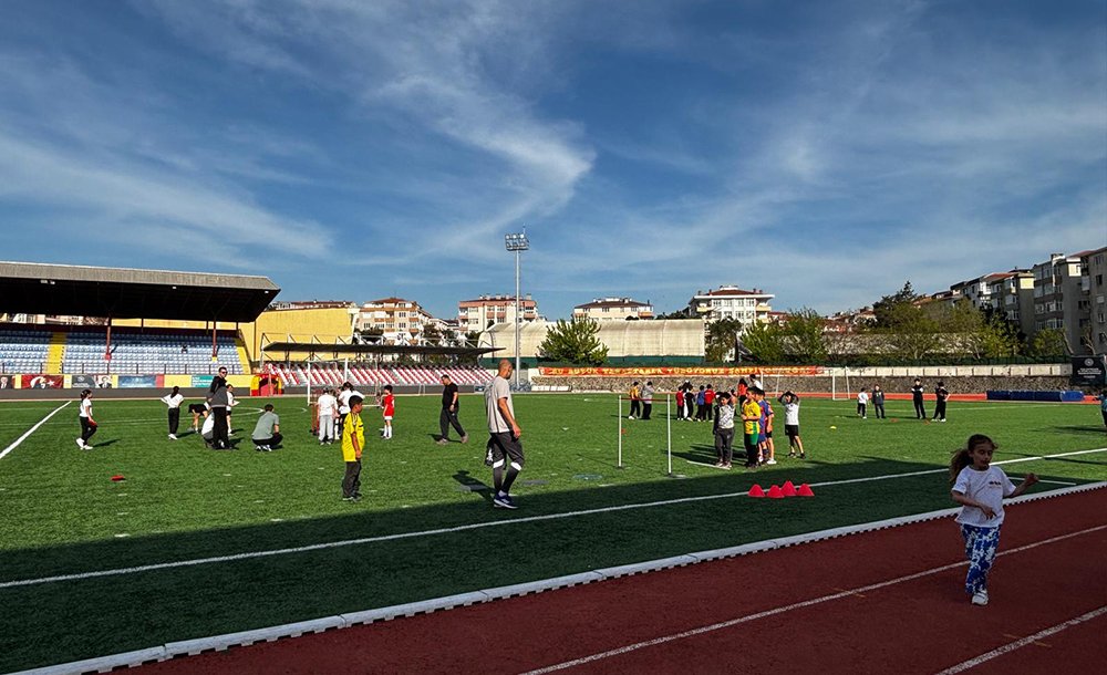 Dünya Çocuk Atletizm Günü'ne Özel Etkinlik 