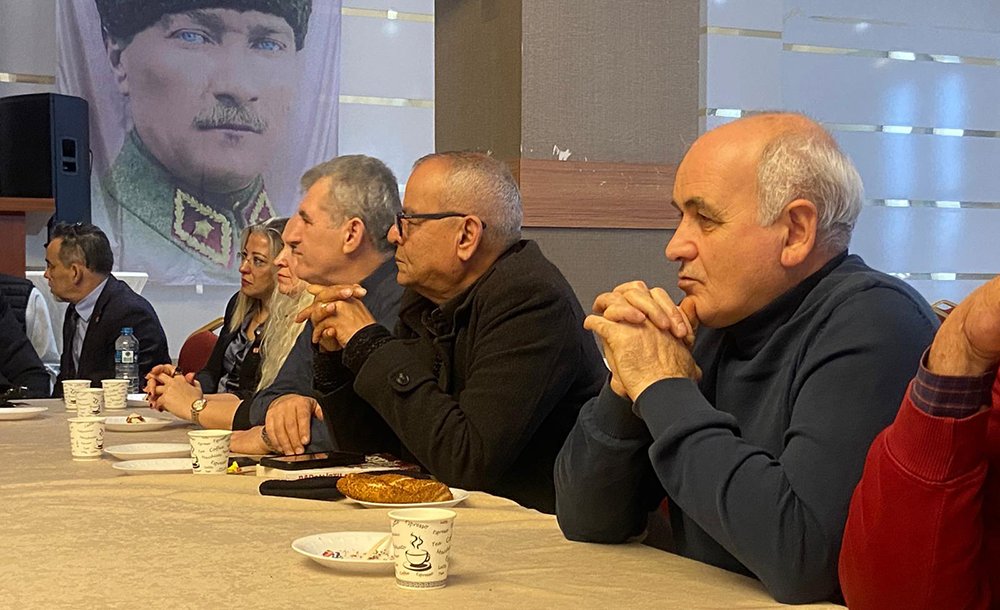 Emekli, Deprem, Esnaf, Chp'nin Gündemi Yoğun