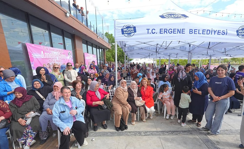Ergene'de Anneler Günü Coşkuyla Kutlandı