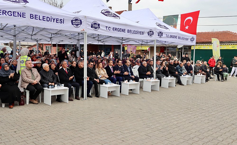 Esenler Mahallesi'nde Doğalgaz İçin Temel Atma Töreni Gerçekleştirildi