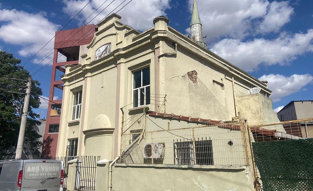 Eski Sinagog Yeni Cami Restorasyon Bekliyor