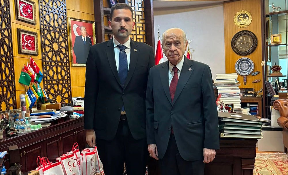 Furkan Biçer'den Mhp Lideri Bahçeli'ye Ziyaret