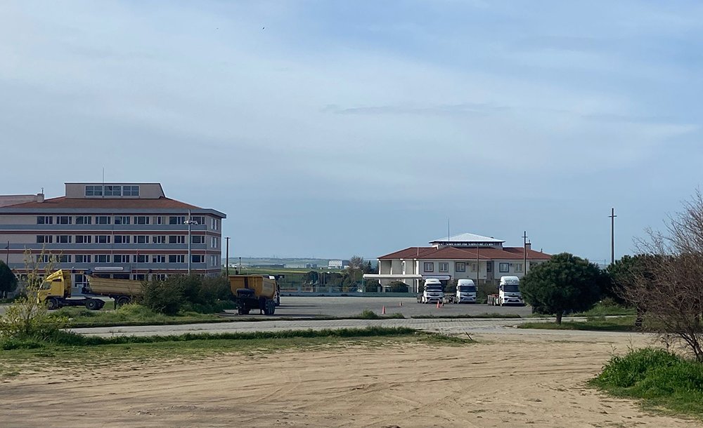 Gazetemiz Duyurmuştu, Kamyonlar Kaldırıldı 